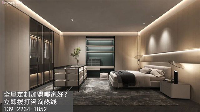成品衣柜和定制衣柜哪個更好？成品衣柜和定制衣柜區別